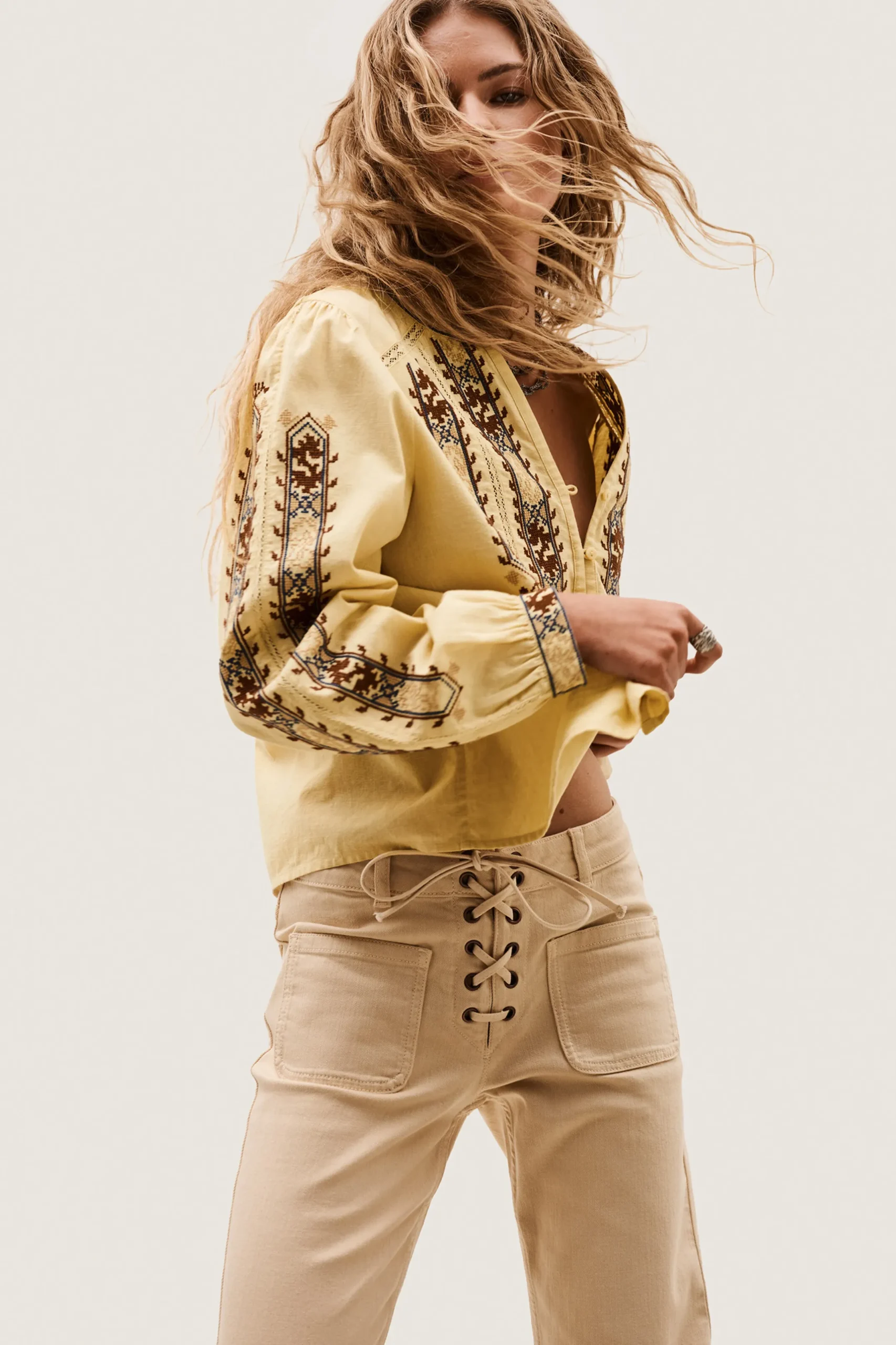 FAUSTINA blouse brodée manches