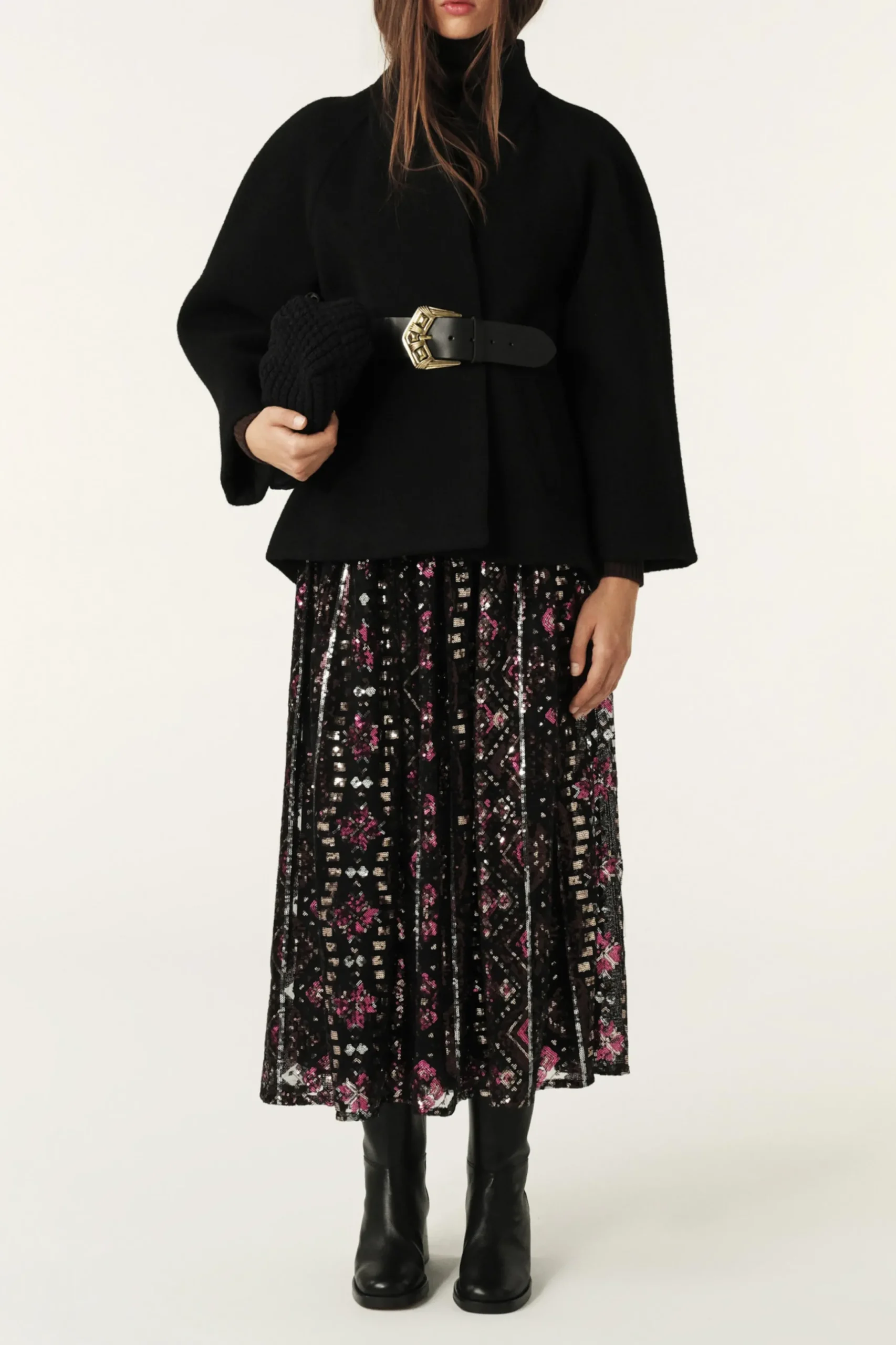 HINI flared cape sleeves
