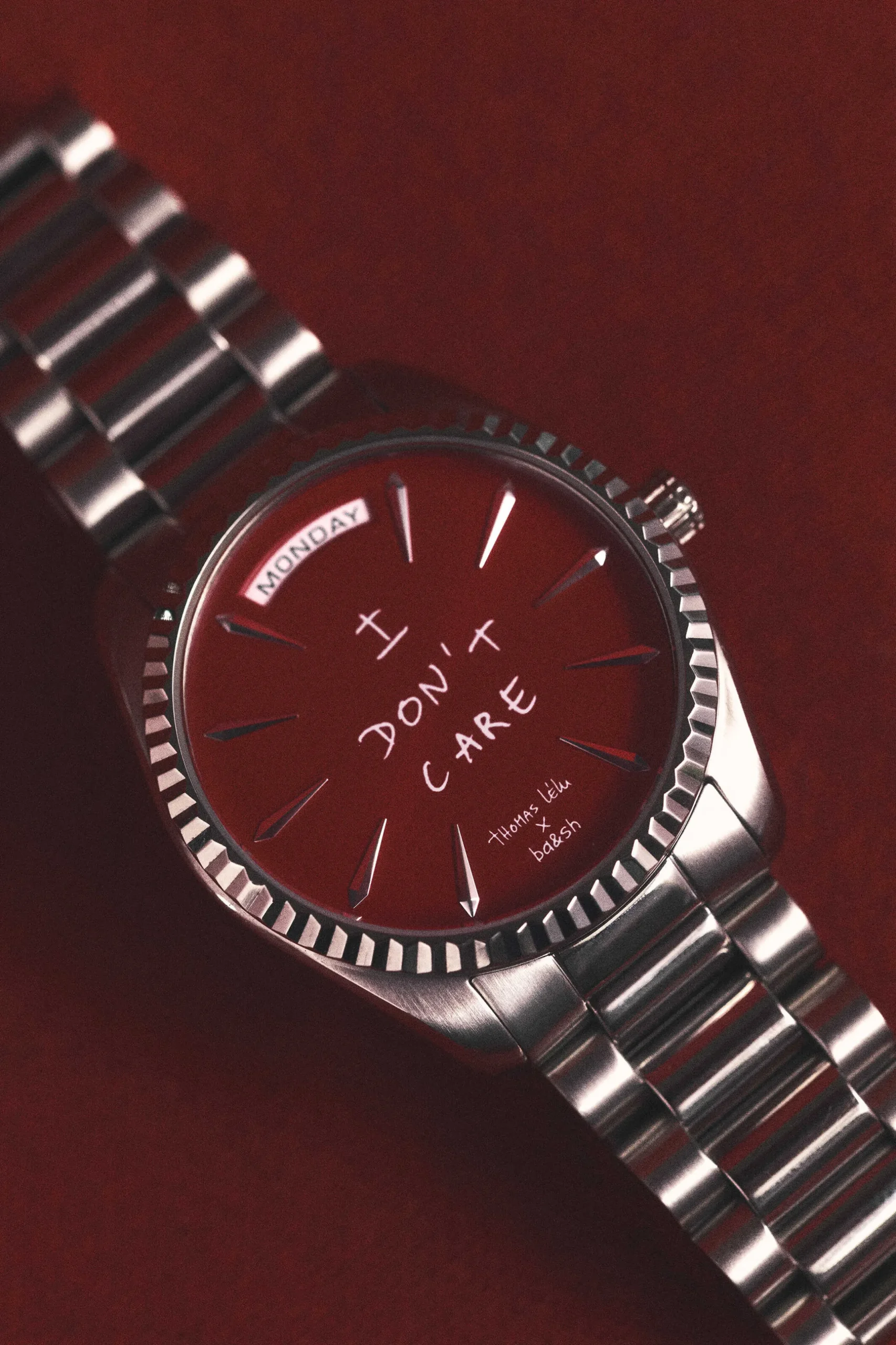 IDONTCARE montre-bracelet