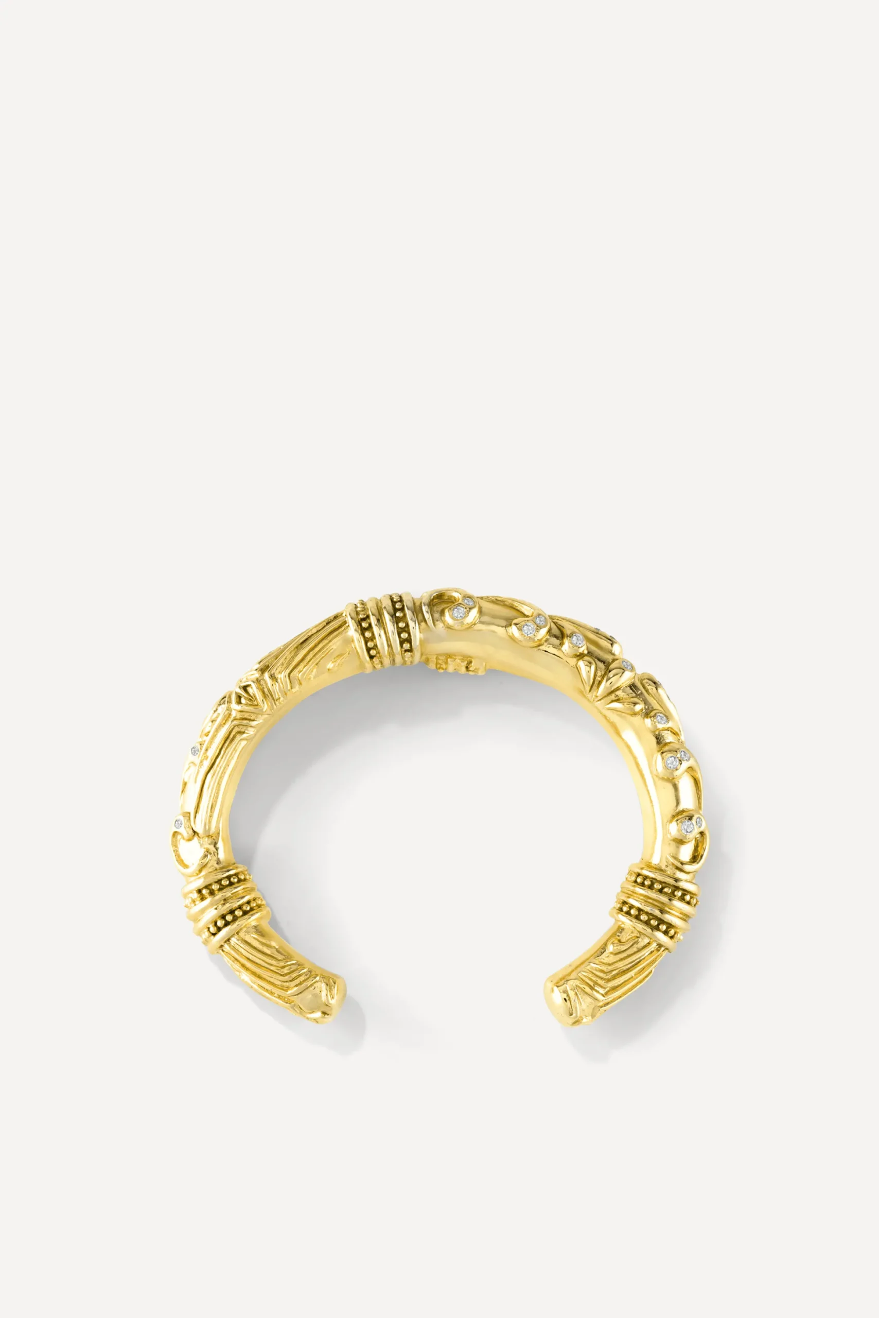 JAGG BRACELET 310 €