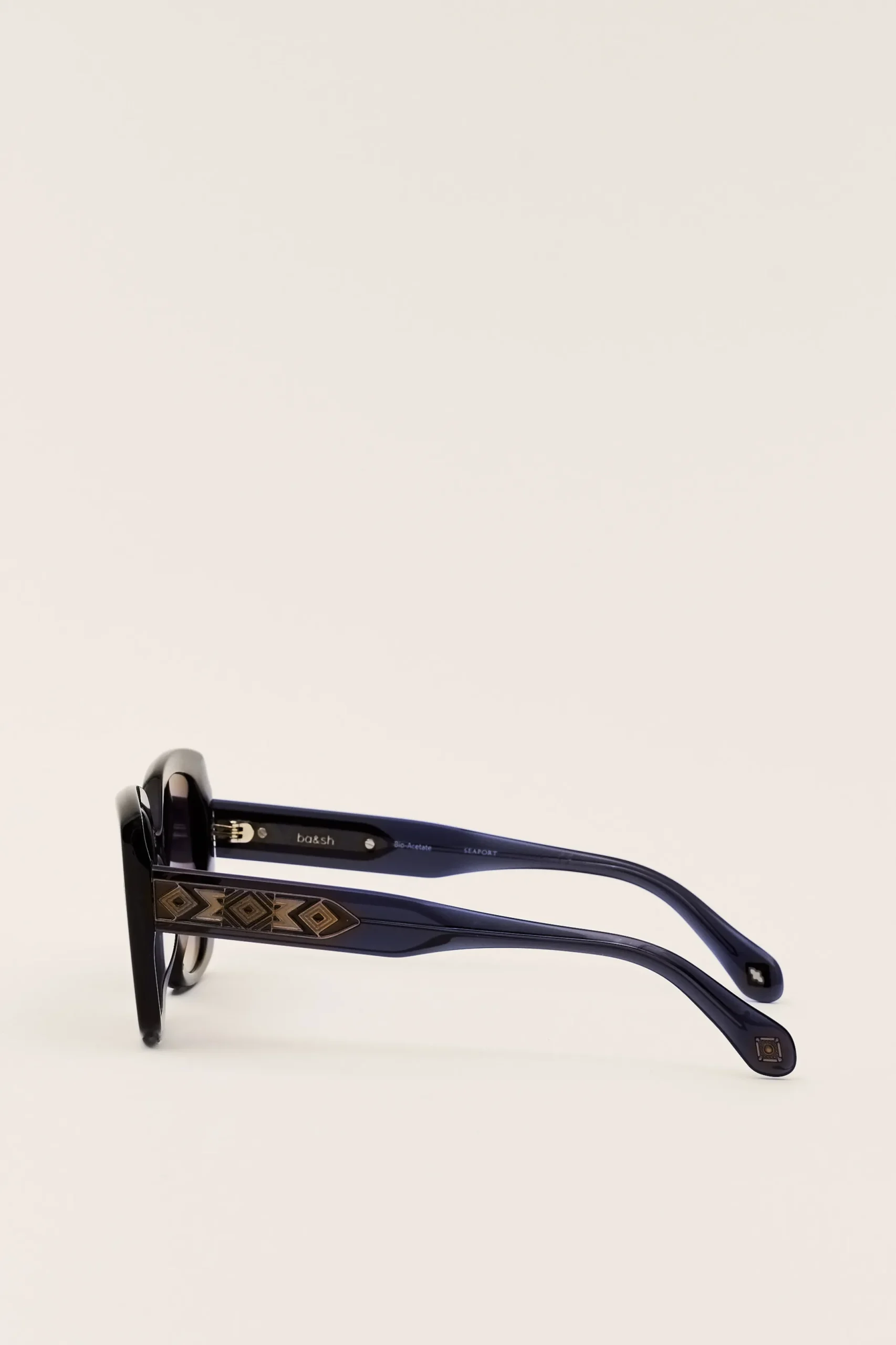 LAURA lunettes de soleil 219 €