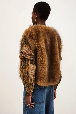 LINA VESTE 235 €