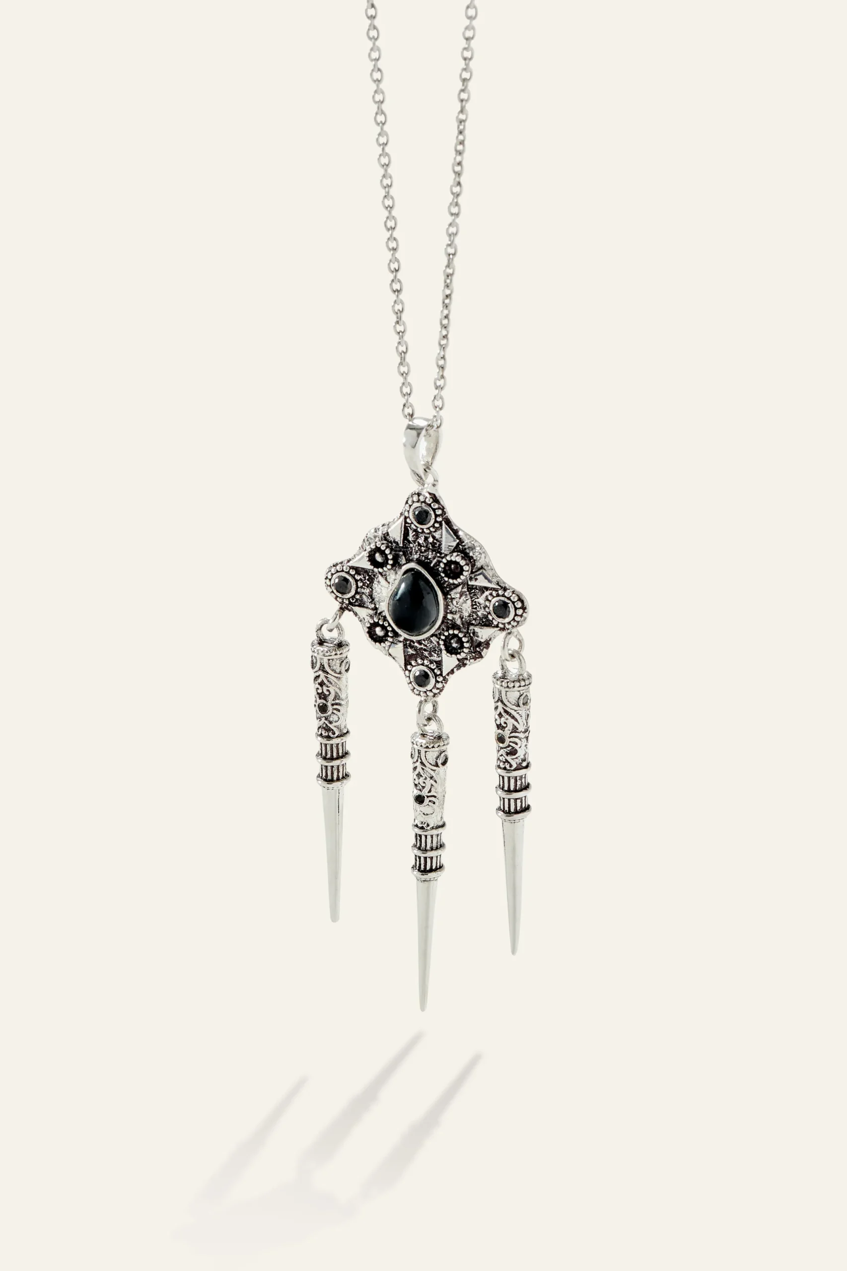 NOOR collier style ethnique 195 €