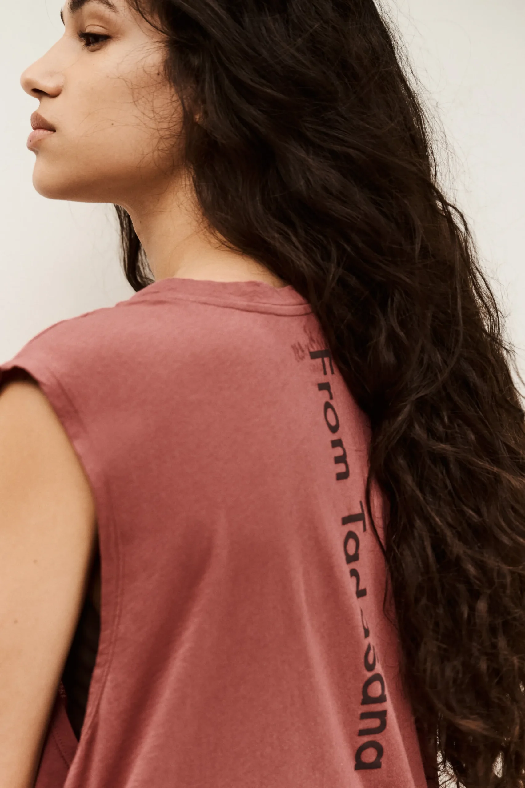 SHAVA t-shirt sans manche
