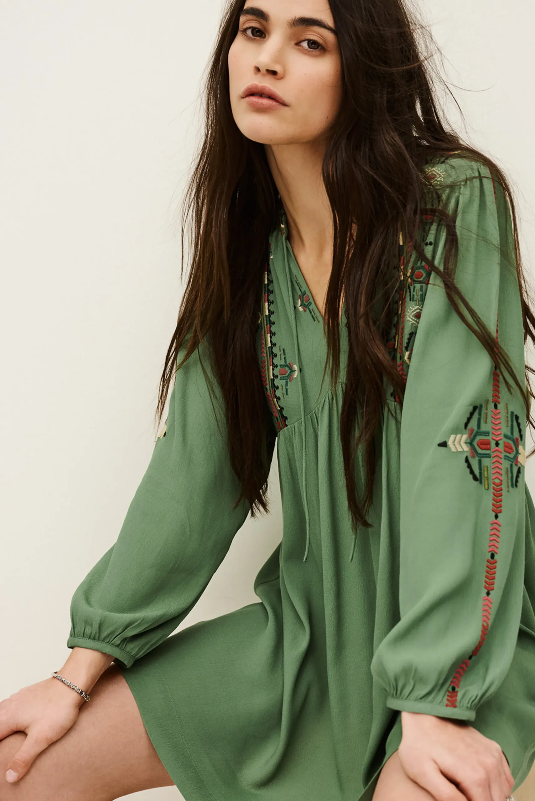 TELMA robe mini brodée
